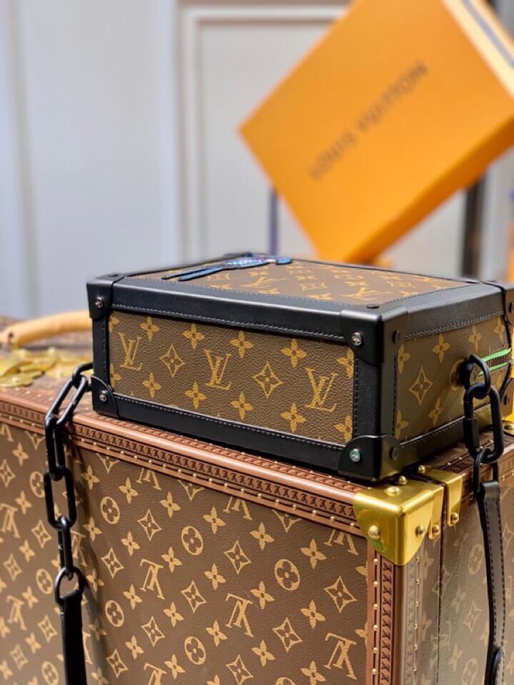 Louis Vuitton Bags