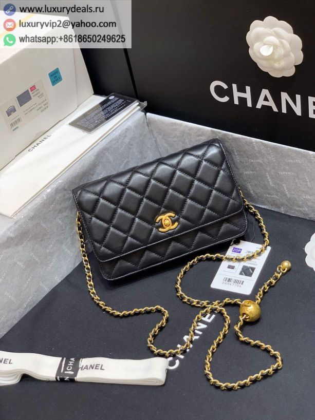 CHANEL Gold woc Chain Bags AP1450