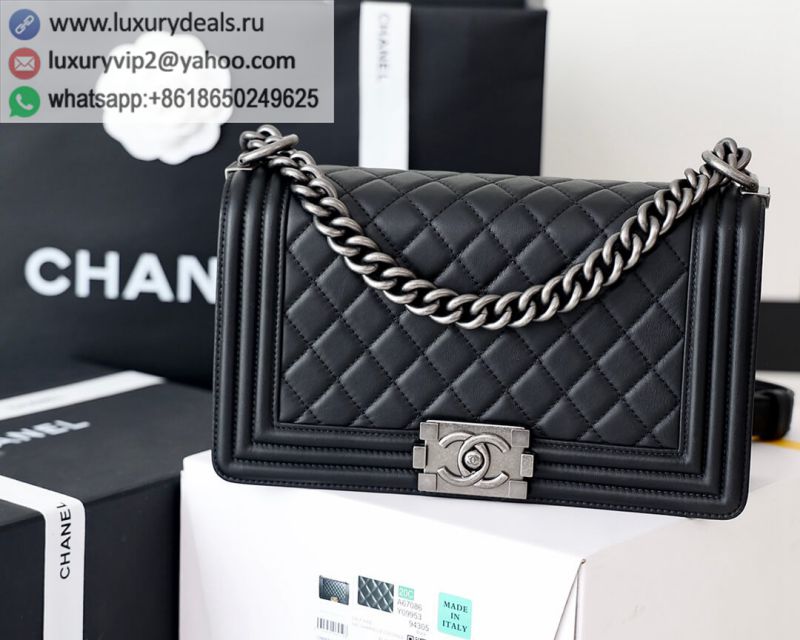 CHANEL Classic Leboy 25CM BAG A67086 Black / Silver Buckle/