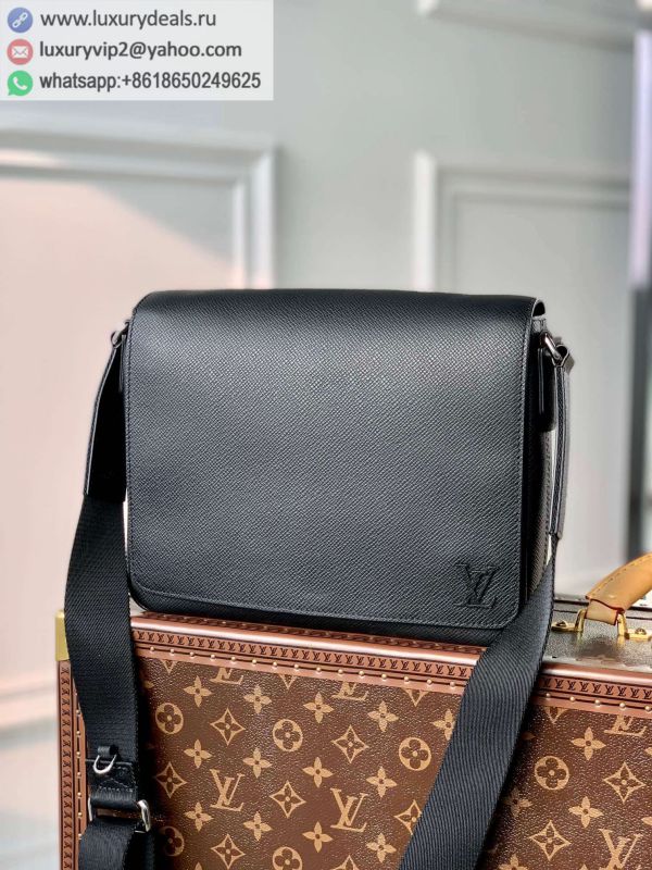 LV M30850 DISTRICT PM Messenger Bags