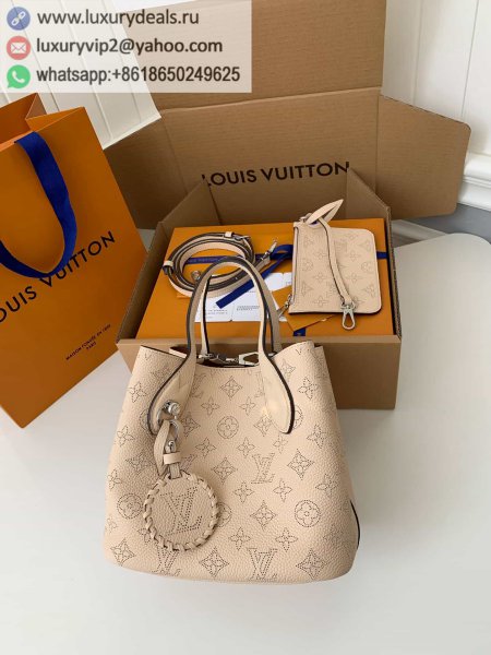 Louis Vuitton M21909 BLOSSOM PM