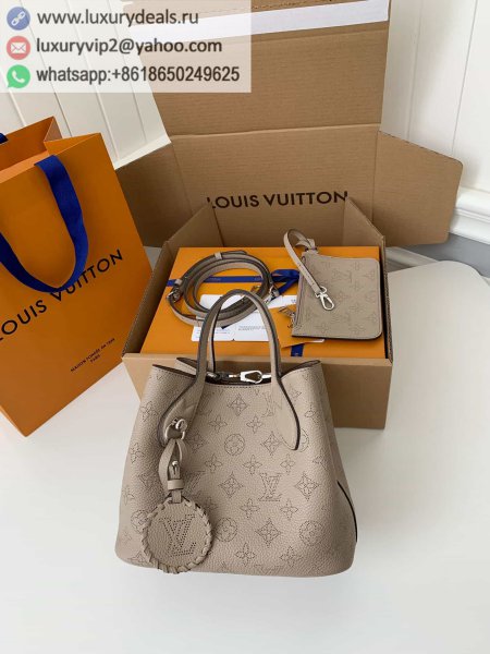 Louis Vuitton M21849 BLOSSOM PM