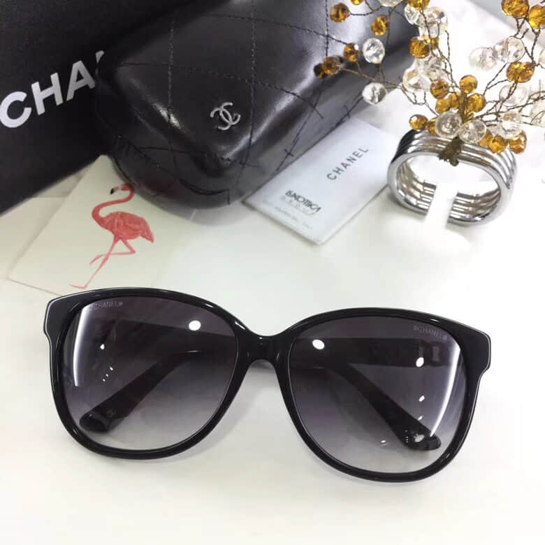 CC Classic logo Women Sunglasses