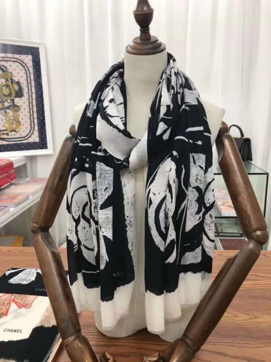 CC 2018 Women Scarves