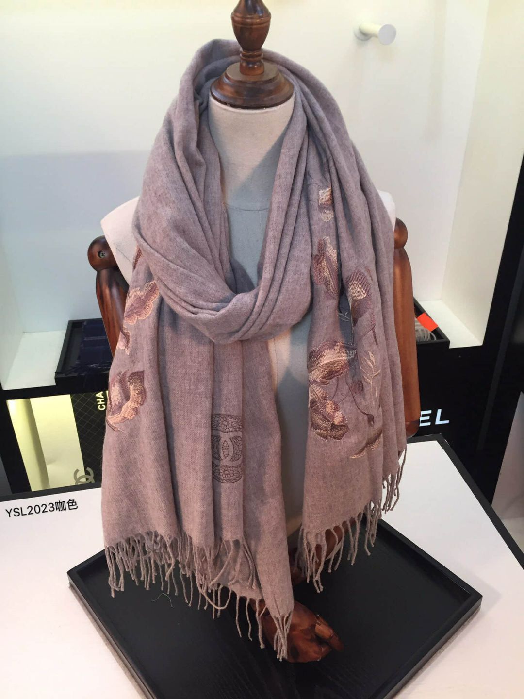 CC 2018 Cashmere Women Scarves