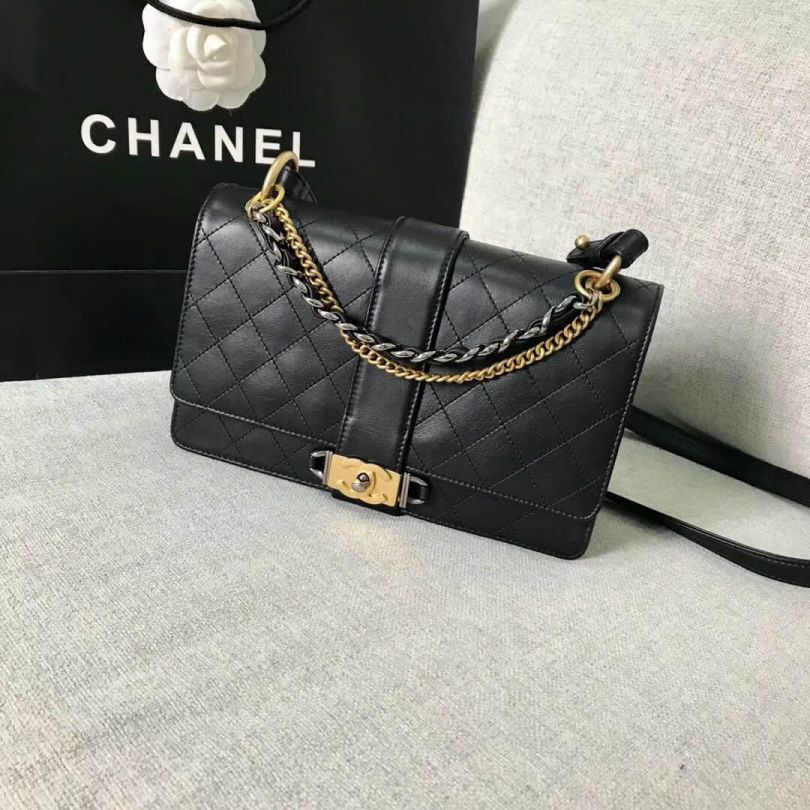 CC 18FW Vintage A57579 Shoulder Bags Women Bags