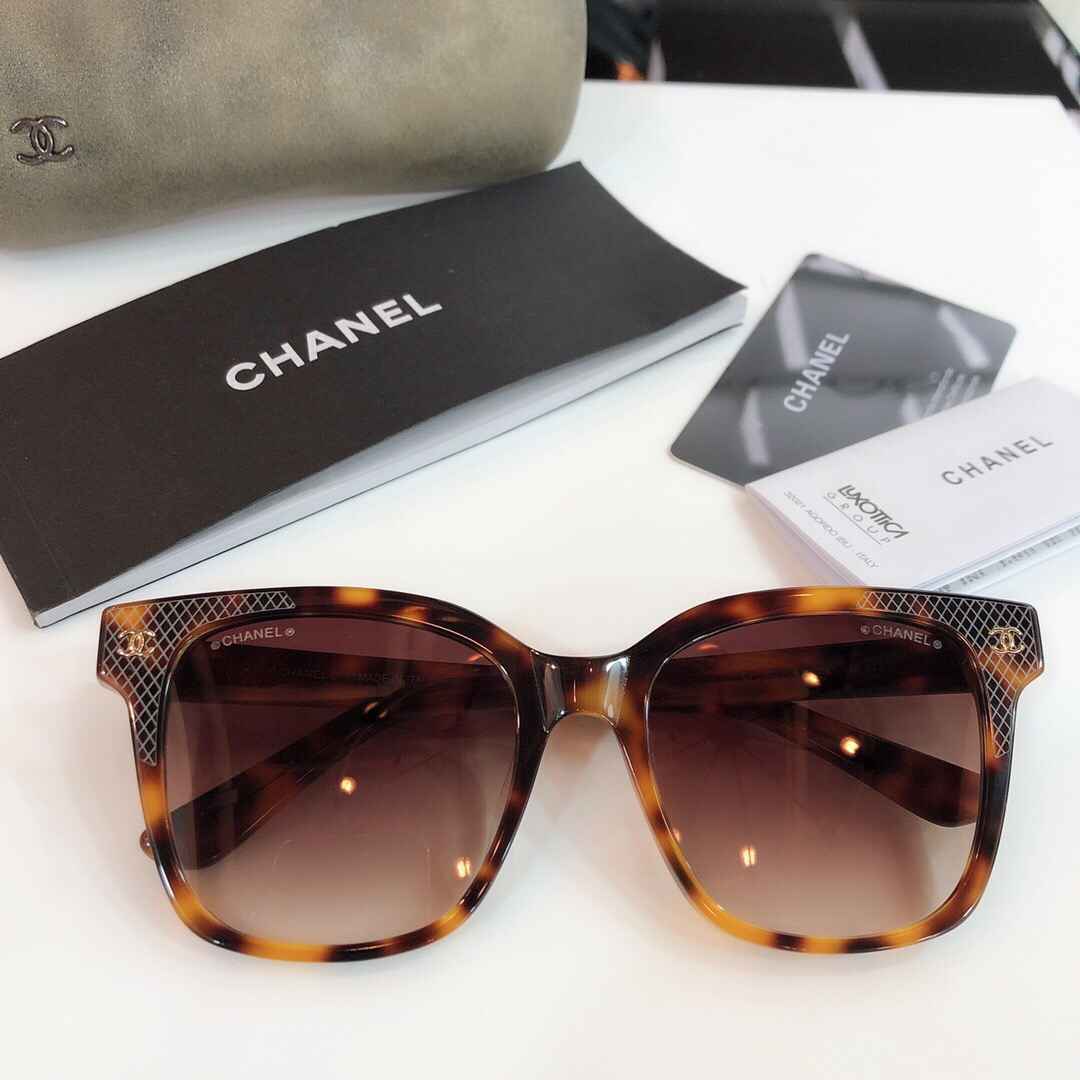 CC Classic logo Women Sunglasses