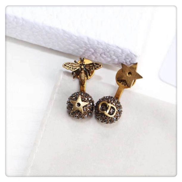 CD 2018 FULL DIAMONDS STAR BEE EARRINGS