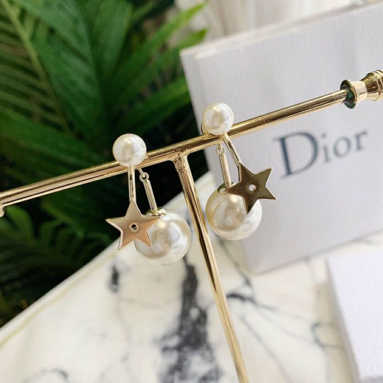 CD STAR PEARL EARRINGS