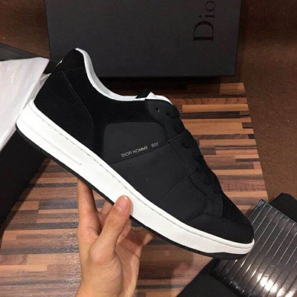 CD B02 BLACK LEATHER SNEAKERS