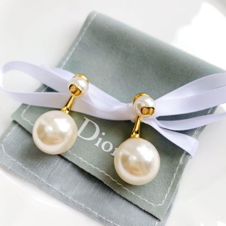 CD PEARL EARRINGS EARRINGS