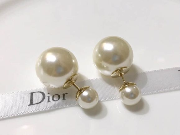 CD PEARL EARRINGS