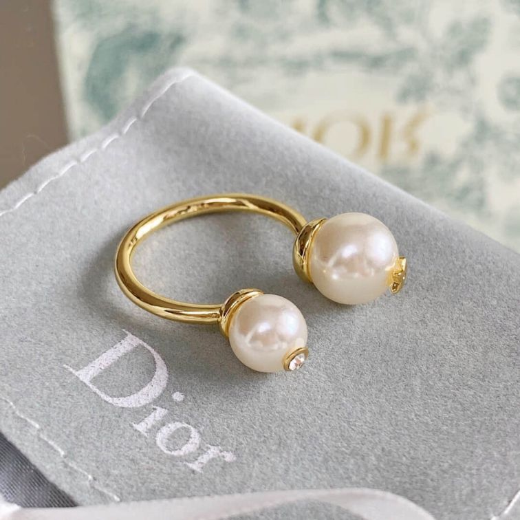 CD PEARL RINGS