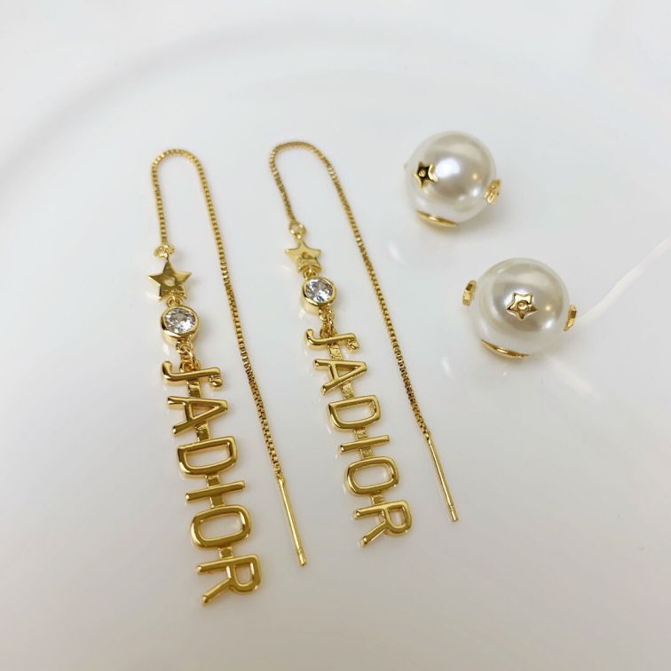 CD JACD PEARL EARRINGS