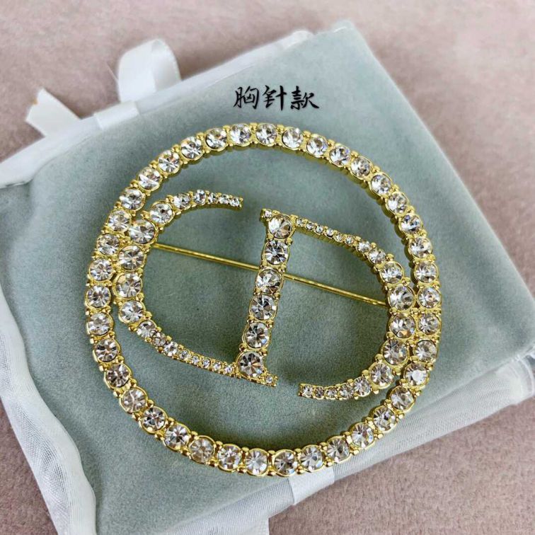 19 CD CRYSTAL DIAMOND BROOCHES HAIRPIN