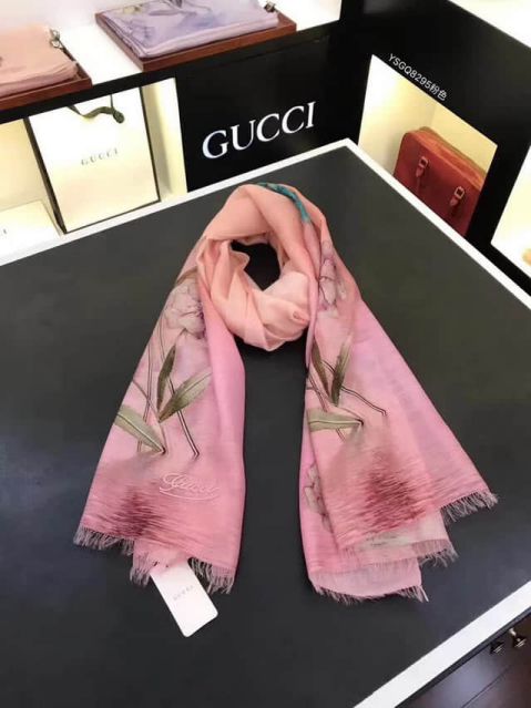 GG Women Scarves