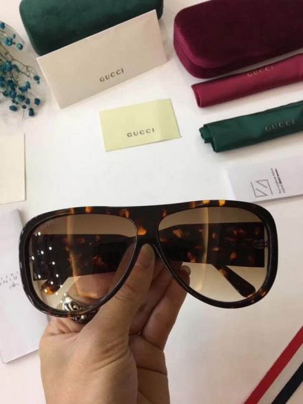 GG1802s Women Sunglasses