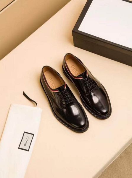 GG Men Leather Shoes