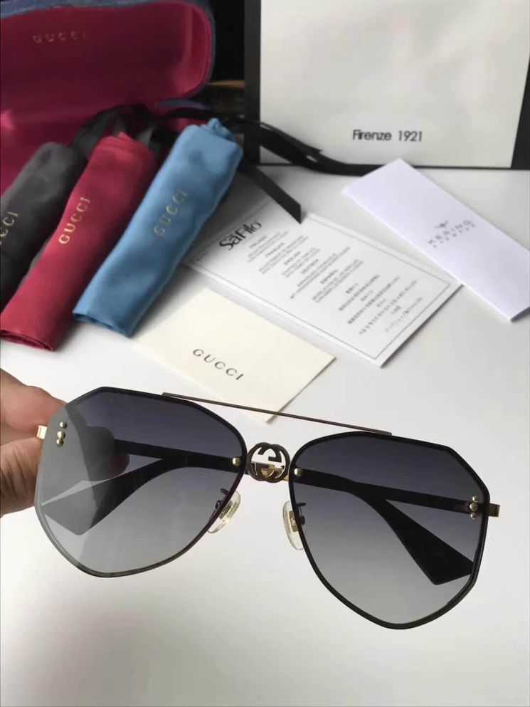 GG logo Women Sunglasses