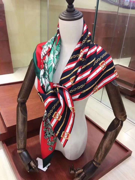 GG Silk 18 Women Scarves