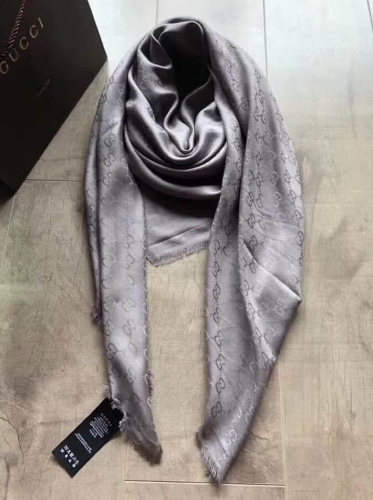 GG 2018 Women Scarves