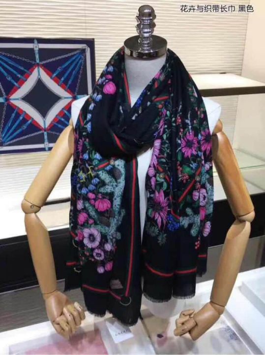 GG 2018 Women Scarves