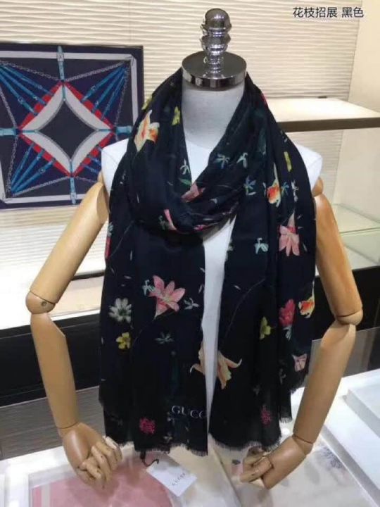 GG 100% Cashmere Women Scarves