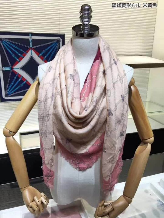 GG 2018 Bee Women Scarves