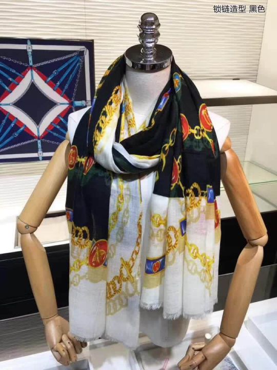 GG 2018 Women Scarves