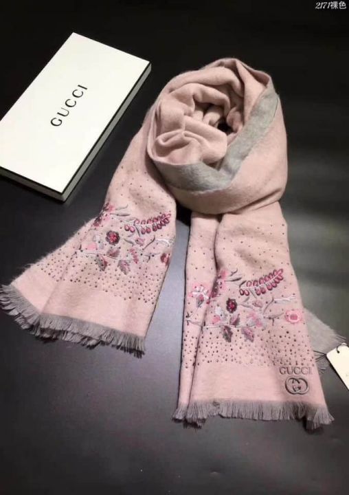 GG 2018 Women Scarves