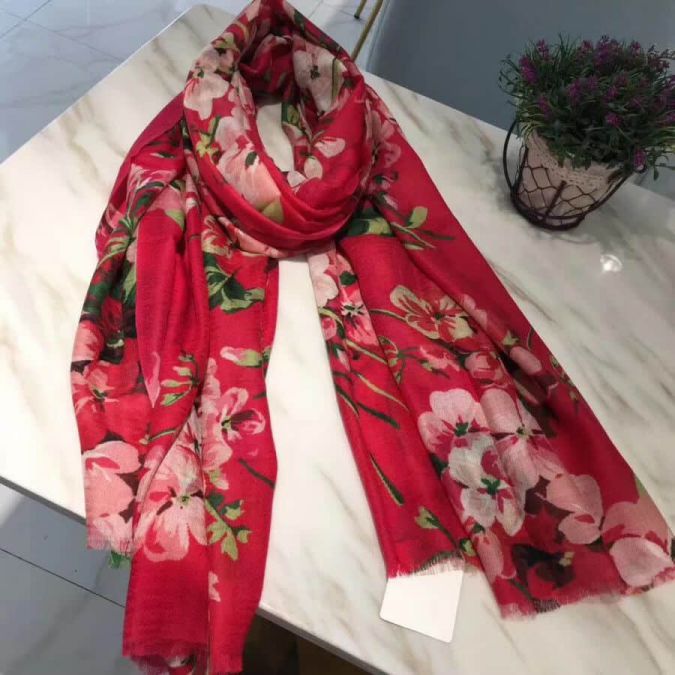 GG 100% Cashmere Women Scarves