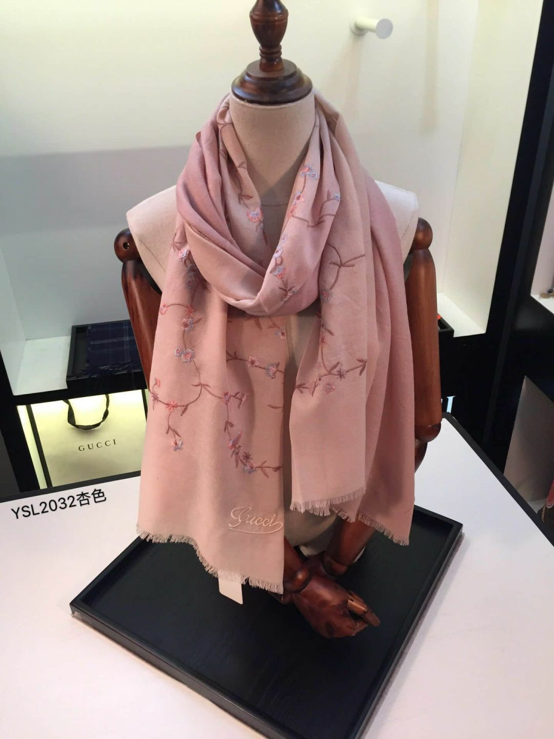 GG 2018 Cashmere Embroidery Women Scarves