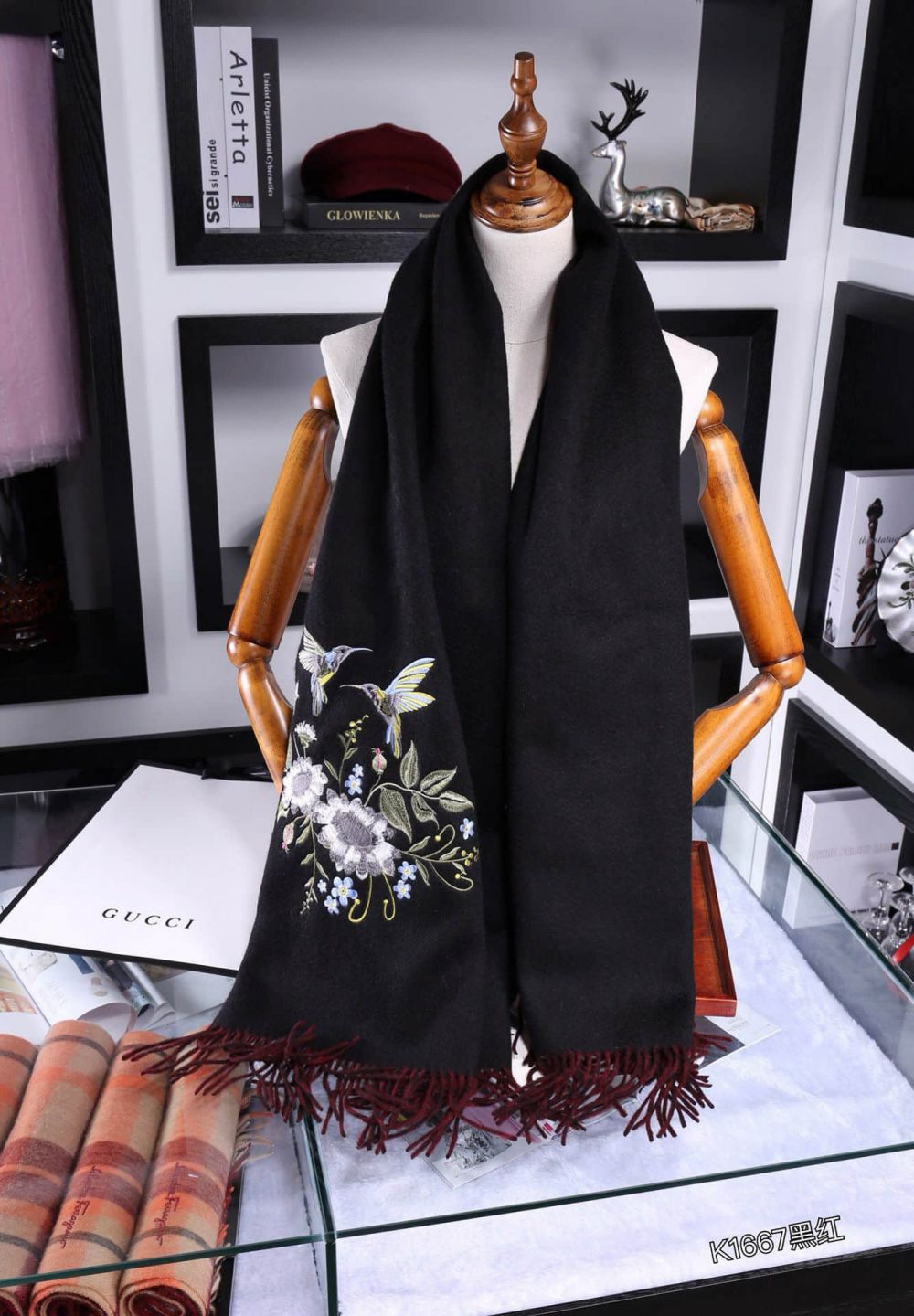 GG 2019 Women Scarves