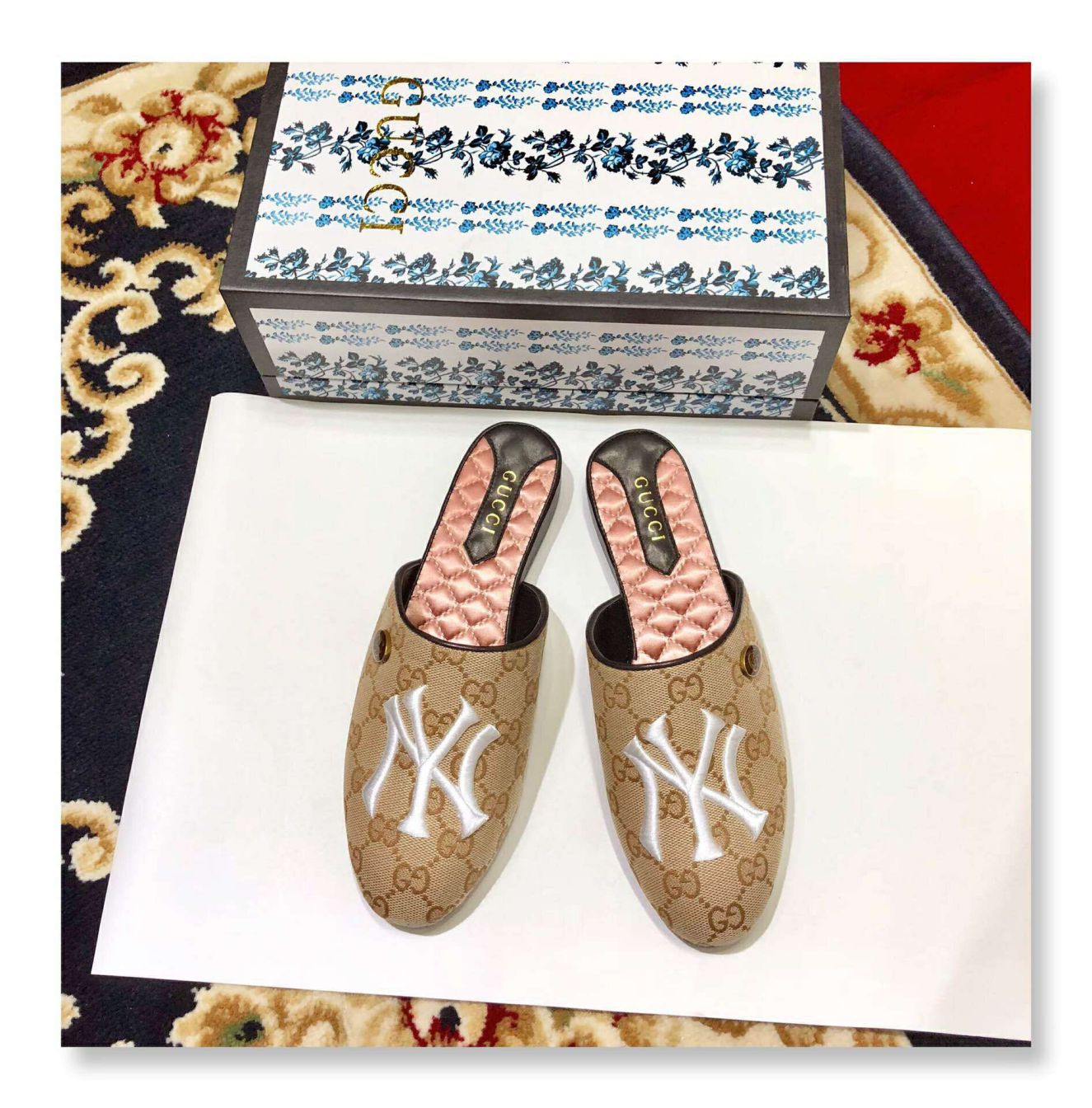 GG 2019 NY Yankees Classic GG Canvas Women Shoes