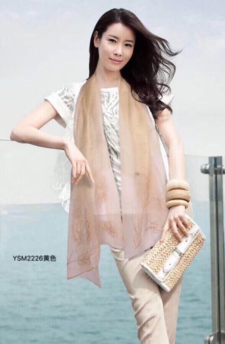 GG 40% Wool 60 Women Scarves