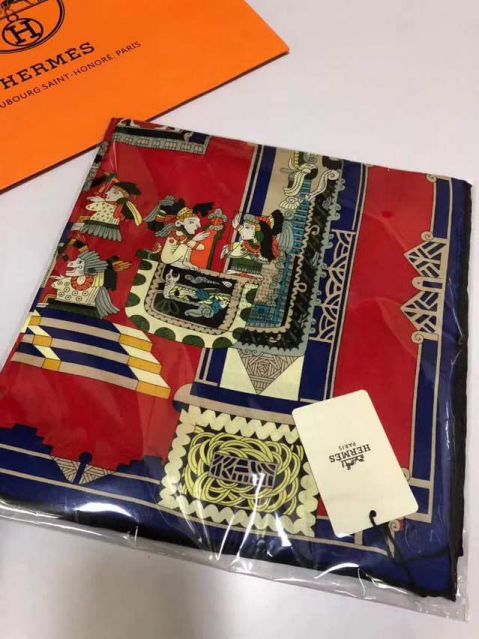 Hermes Women Scarves