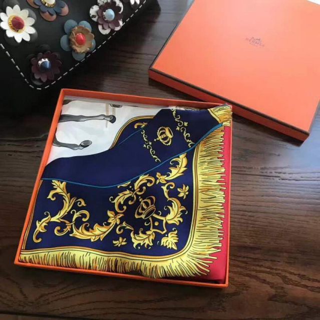 Hermes Women Scarves