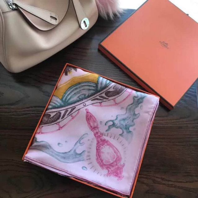 Hermes Women Scarves