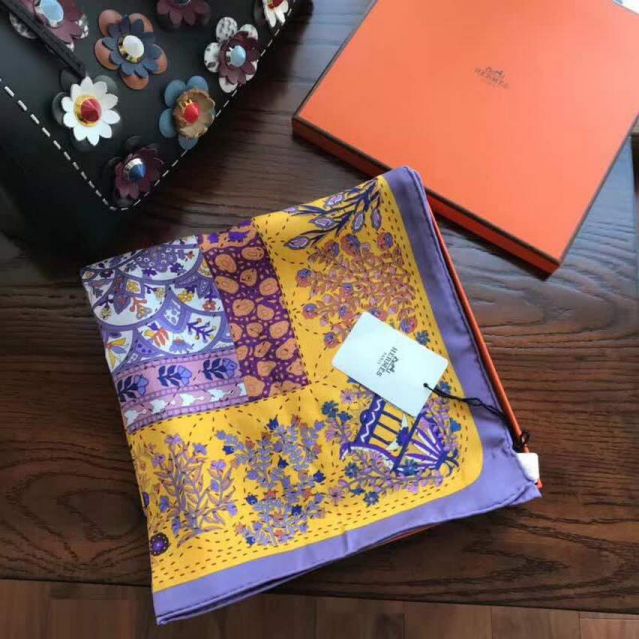 Hermes Women Scarves