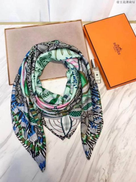 Hermes 2018 Women Scarves