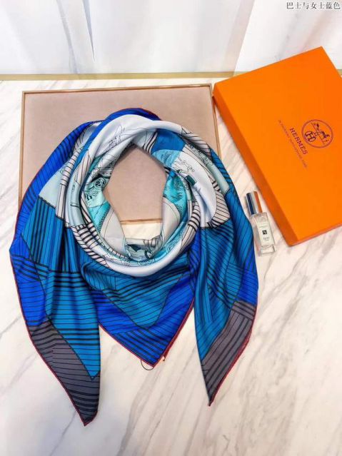 Hermes Women Scarves