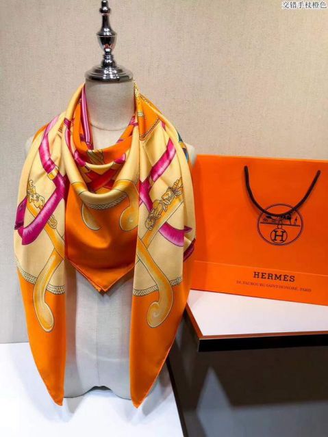 Hermes Women Scarves