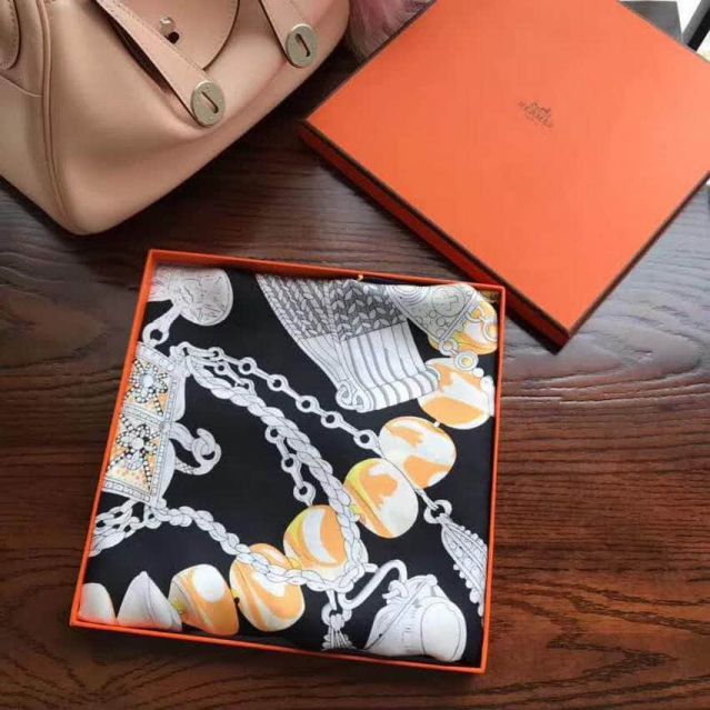 Hermes 2018 Women Scarves