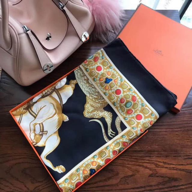 Hermes 2018 Women Scarves