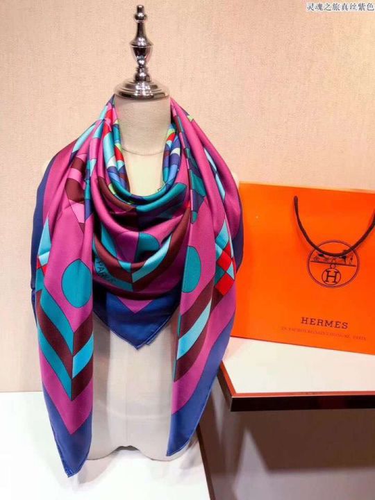 Hermes 2018 Women Scarves