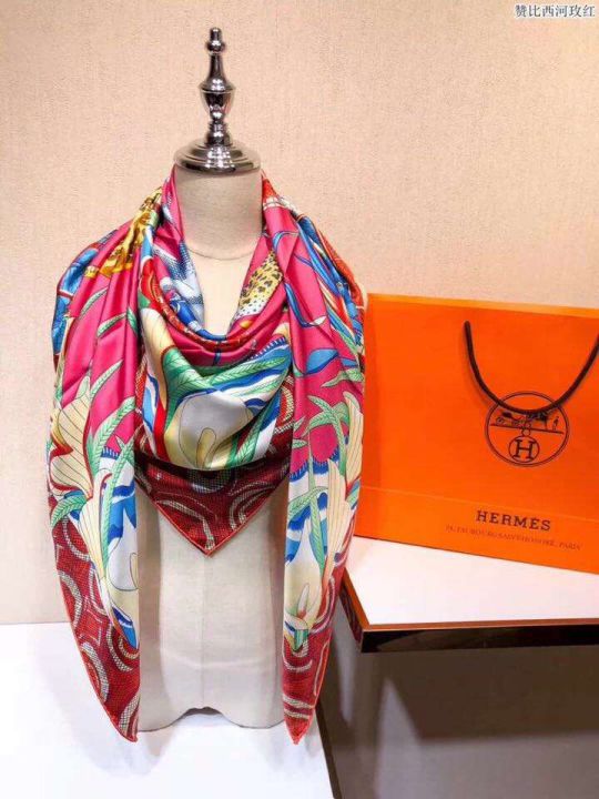 Hermes 2018 Women Scarves