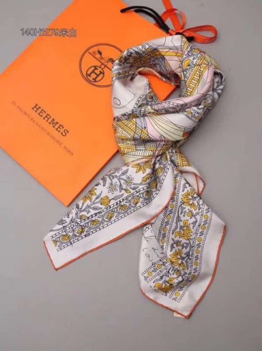 Hermes 2018 140H1279 Women Scarves