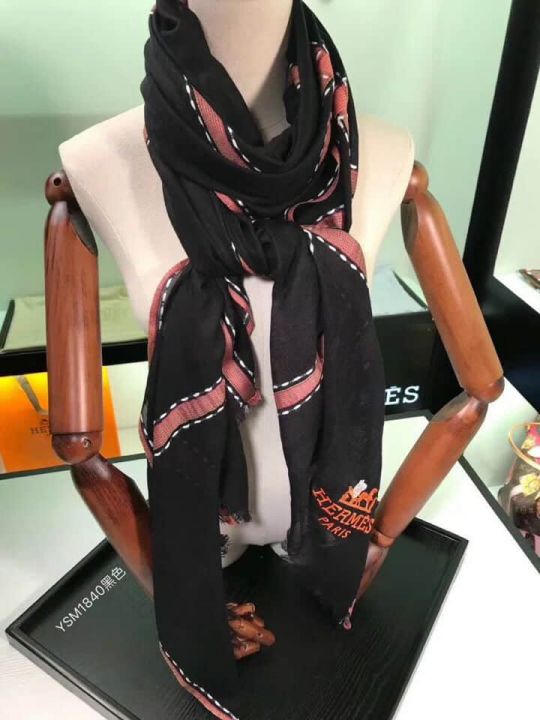 Hermes 2018 YSM1840 Women Scarves