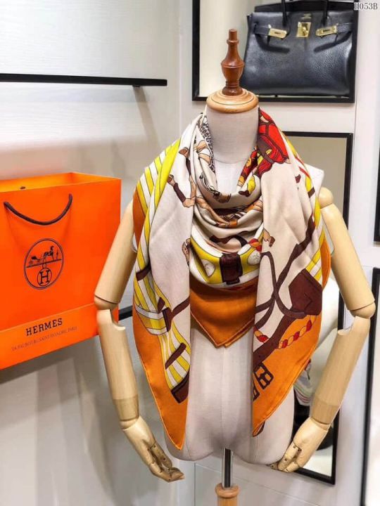 Hermes 2018 Women Scarves