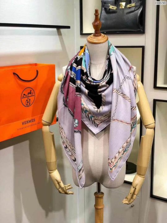 Hermes 2018 Women Scarves